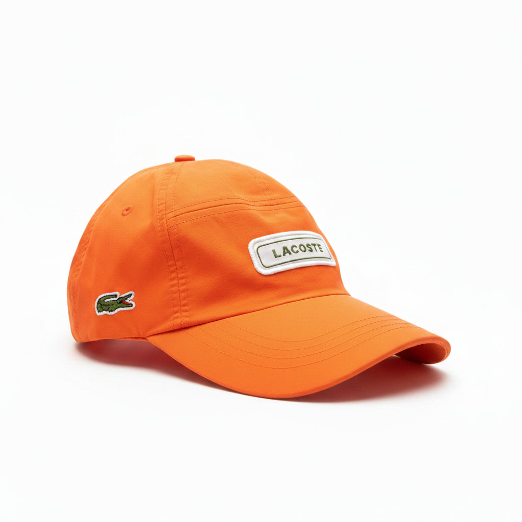 Шапка с козирка Lacoste
