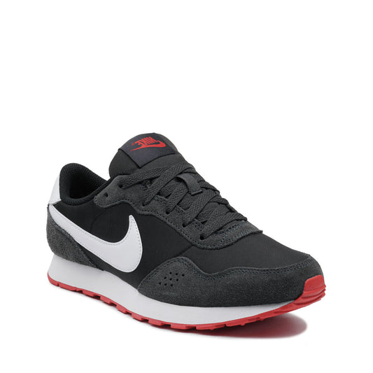 Маратонки Nike MD Valiant