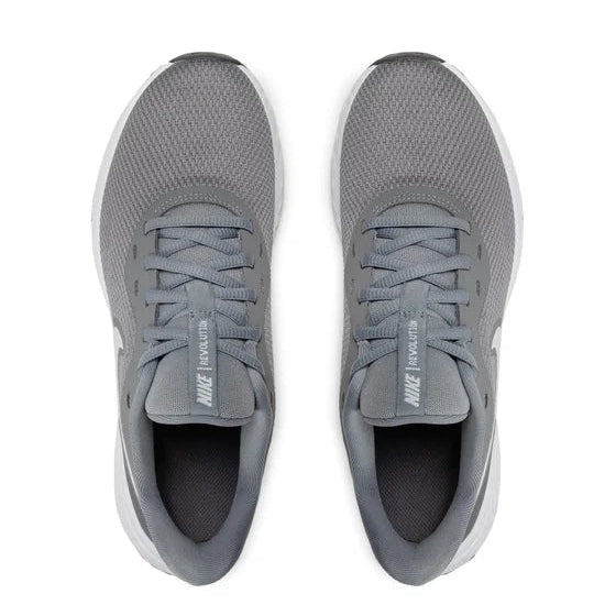 Маратонки Nike Revolution 5