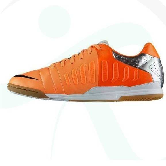 Обувки за зала Nike CTR360 Libretto