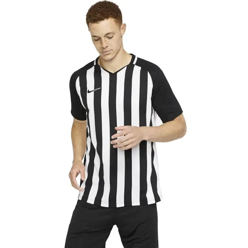 Мъжка тениска Nike Striped Division III