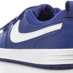 Кецове с лепки Nike Pico 5