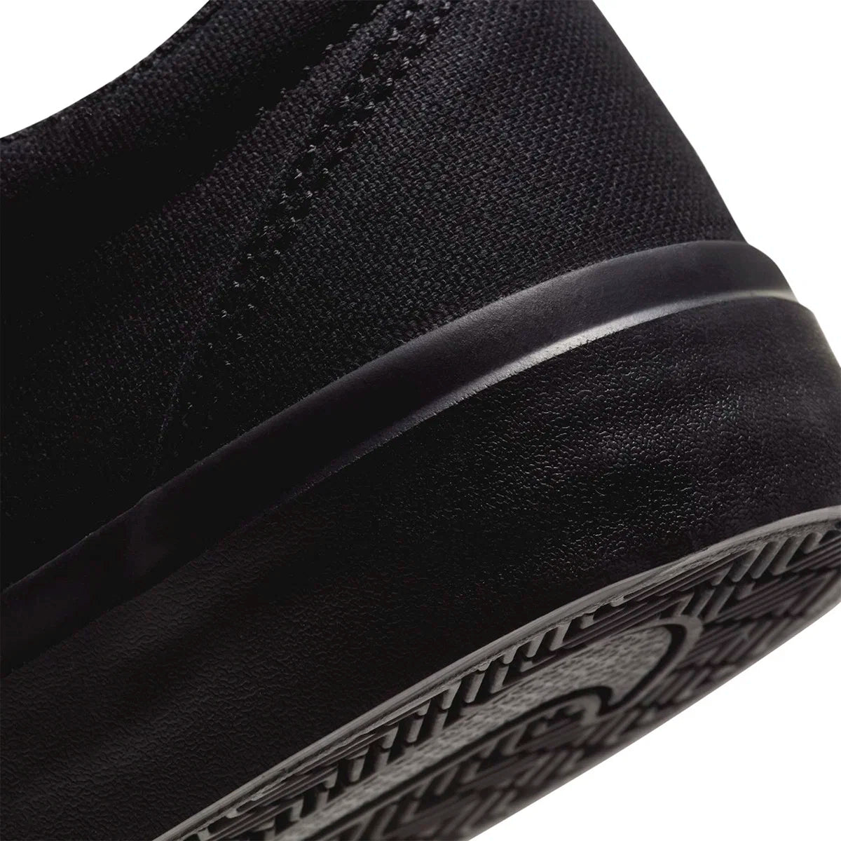Юношески сникърси Nike SB Charge C