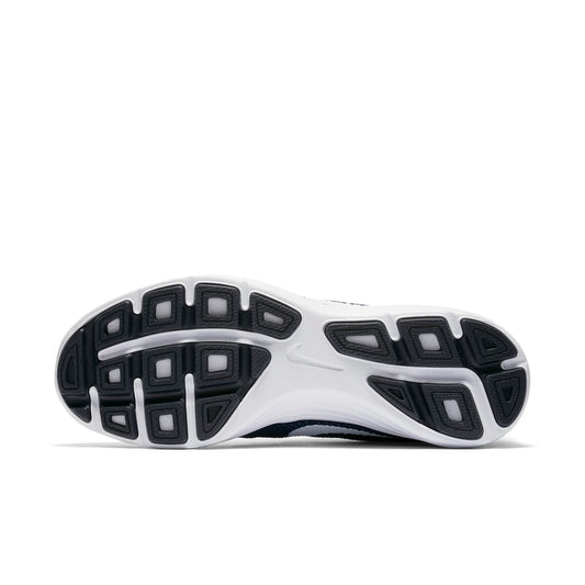 Nike Revolution 3