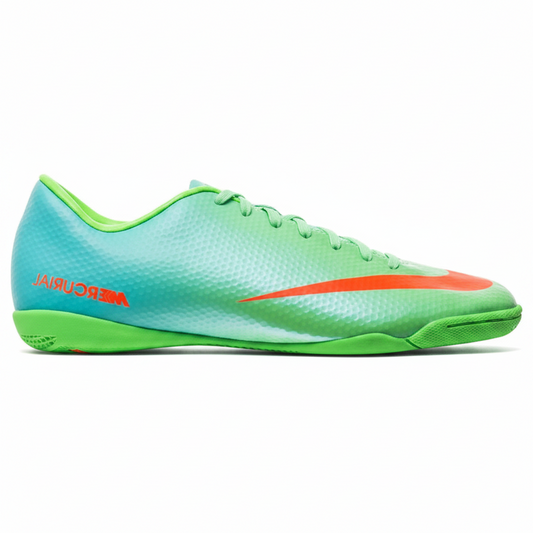 Футболни обувки Nike Mercurial Victory IV