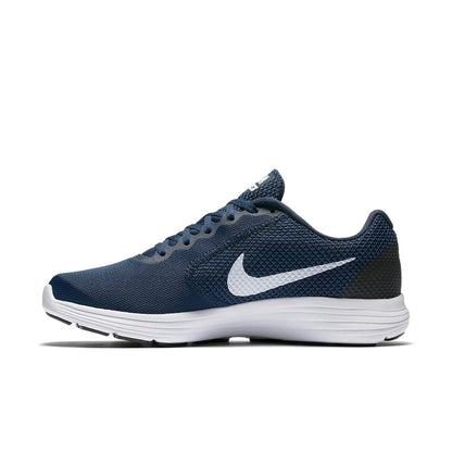 Nike Revolution 3