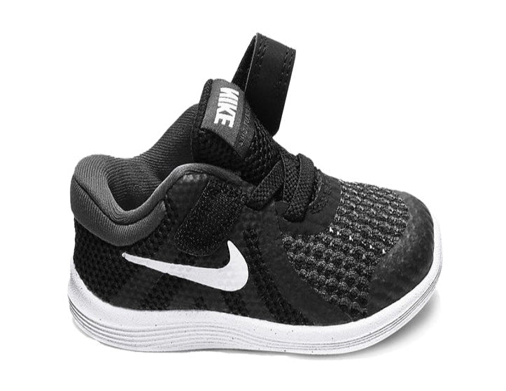 Детски маратонки Nike Revolution 4 (TDV) Черен/Бял