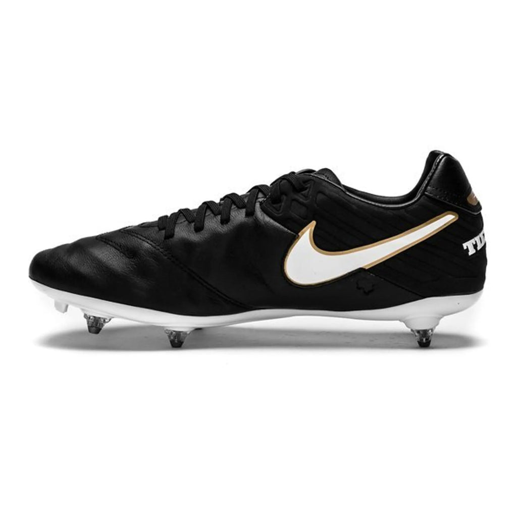 Футболни обувки Nike Tiempo Mystic