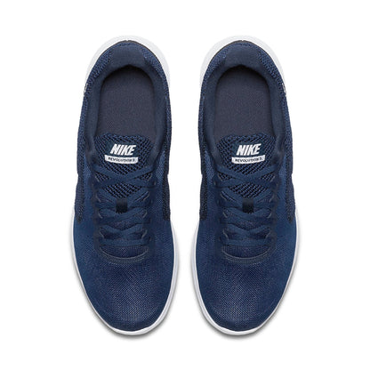 Nike Revolution 3