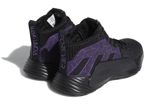 Дамски маратонки Adidas Dame 5