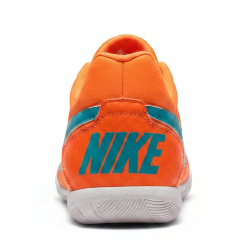 Футболни обувки Nike Davinho Total