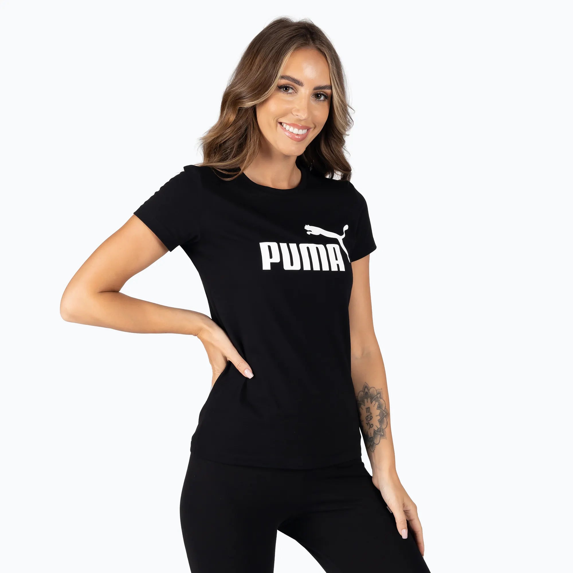 Дамска тениска Puma ESS Logo, Черна