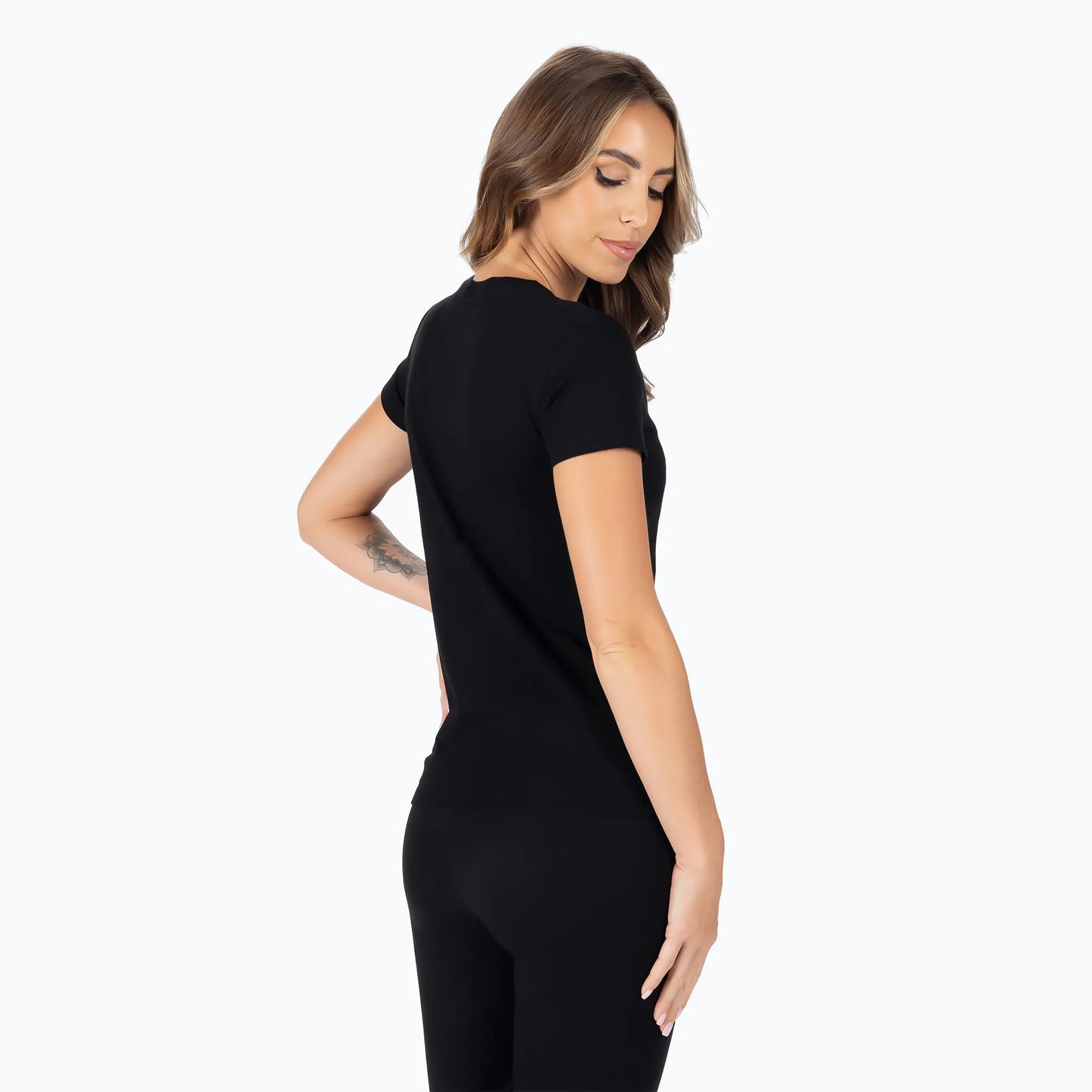 Дамска тениска Puma ESS Logo-Черна