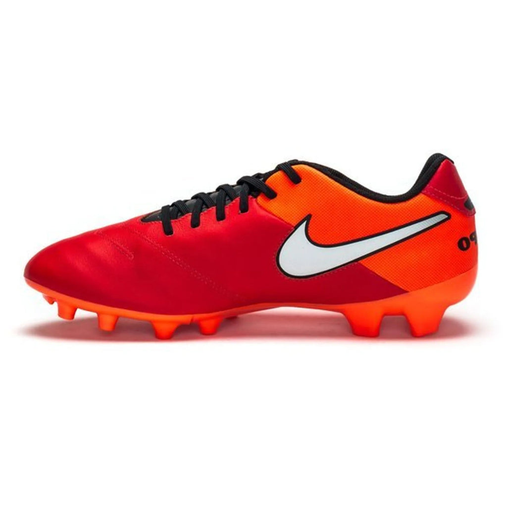 Футболни обувки Nike Tiempo Genio II