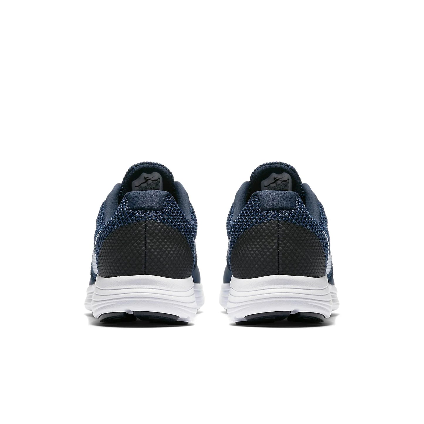 Nike Revolution 3