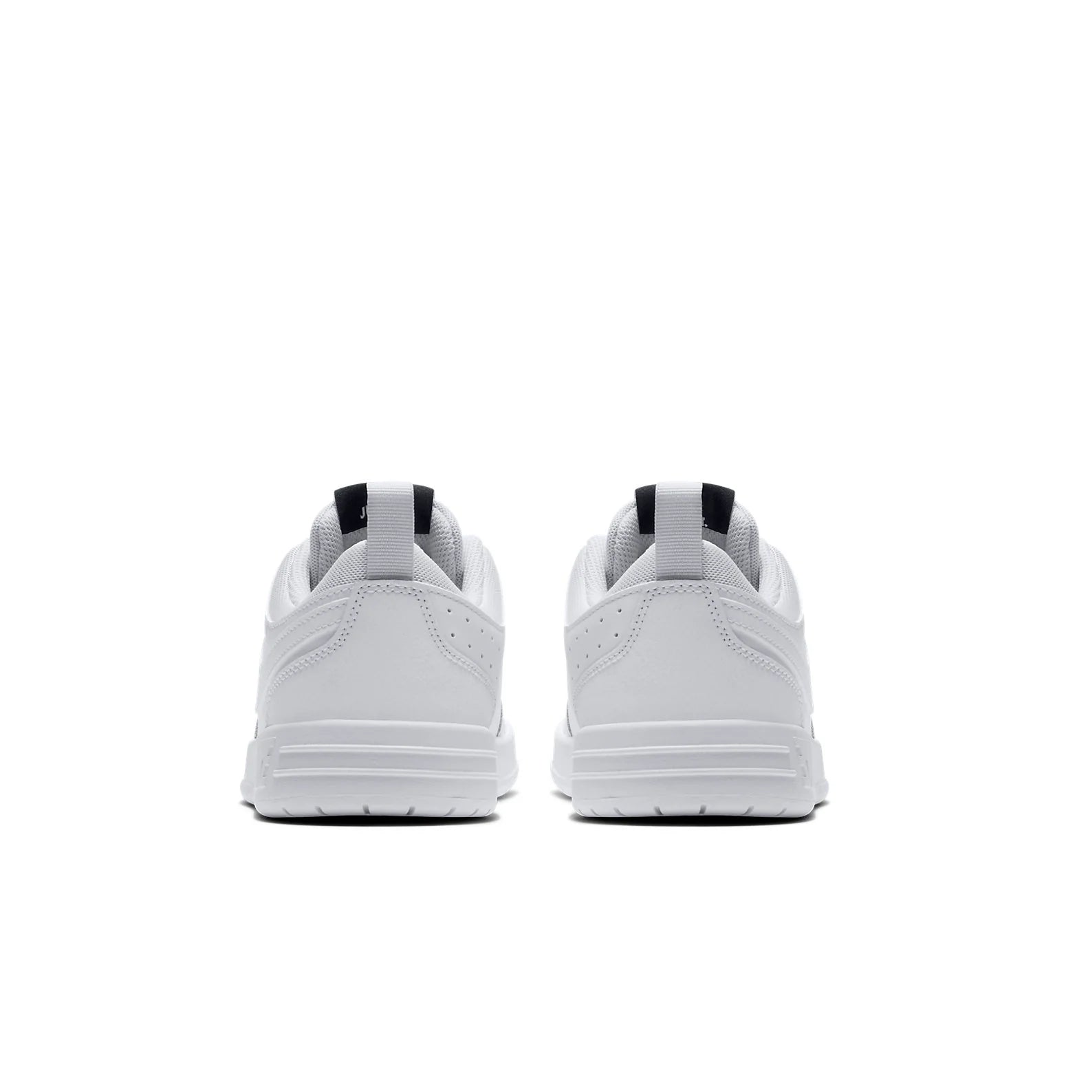 Маратонки Nike Pico 5