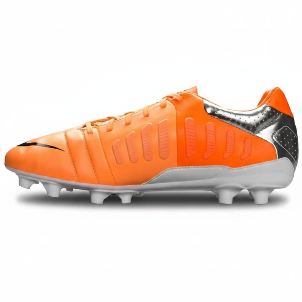 Футболни обувки Nike Libretto III