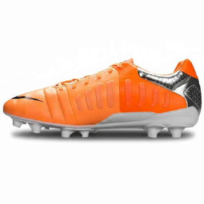 Футболни обувки Nike Libretto III