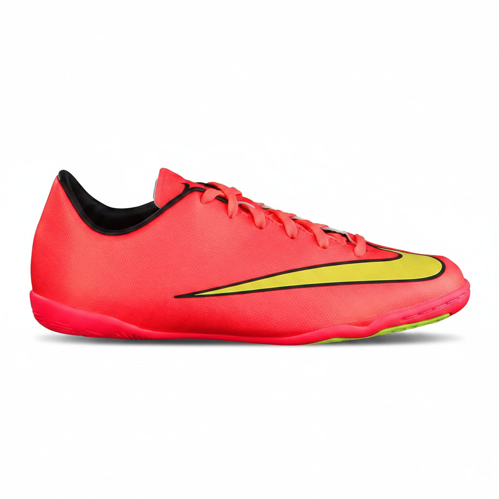 Футболни обувки Nike Mercurial Victory V