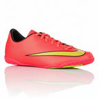 Футболни обувки Nike Mercurial Victory V