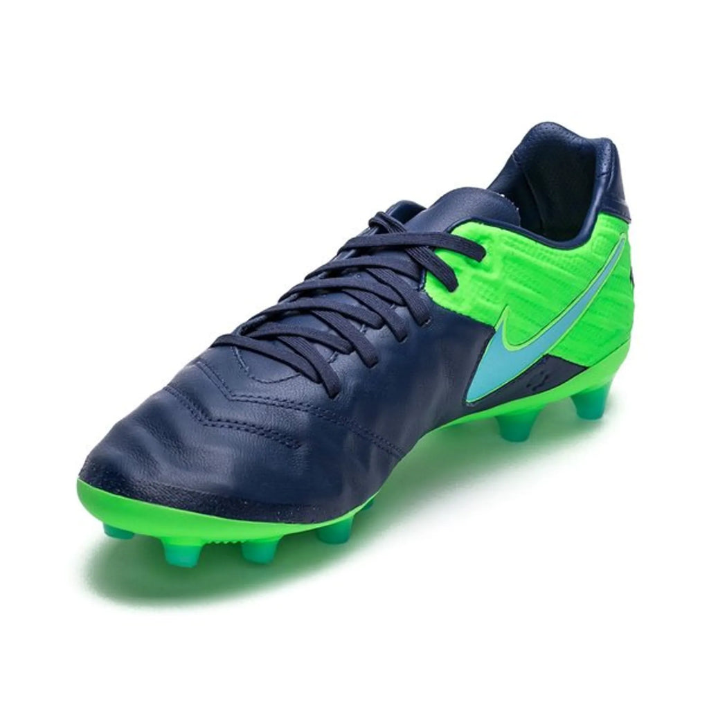 Футболни обувки Nike Tiempo Legacy II