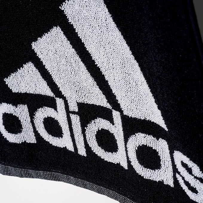 Спортна кърпа Adidas Towel S, Черен