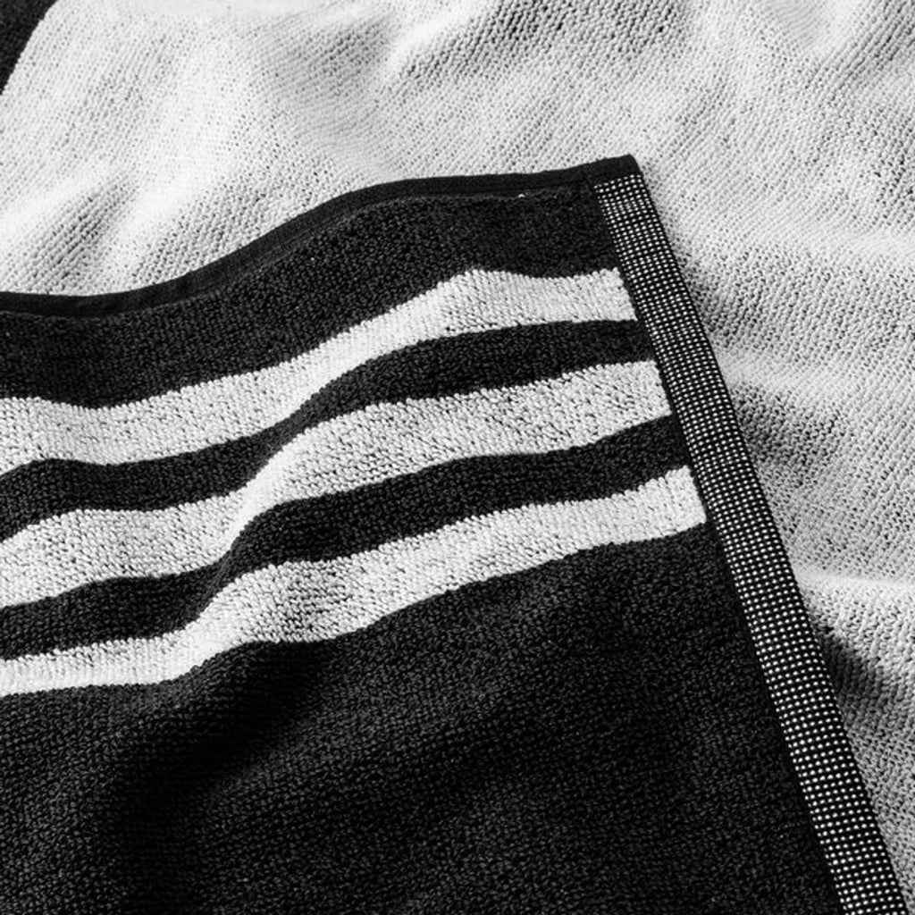 Спортна кърпа Adidas Towel S, Черен