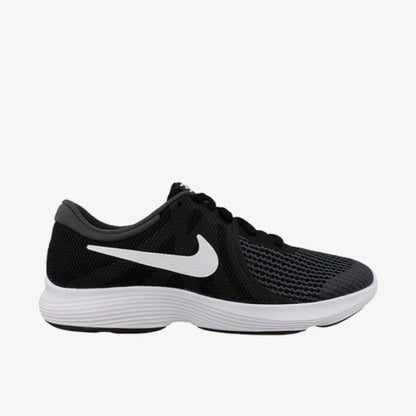 Дамски маратонки Nike Revolution 4