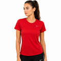 Tricou de damă Nike Dri-FIT, roșu