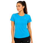 Tricou de damă Nike Dri-FIT, albastru deschis