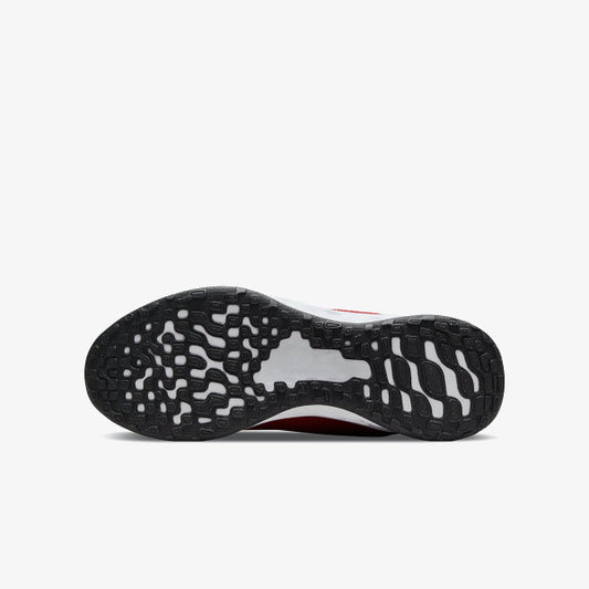 Дамски маратонки Nike Revolution 6
