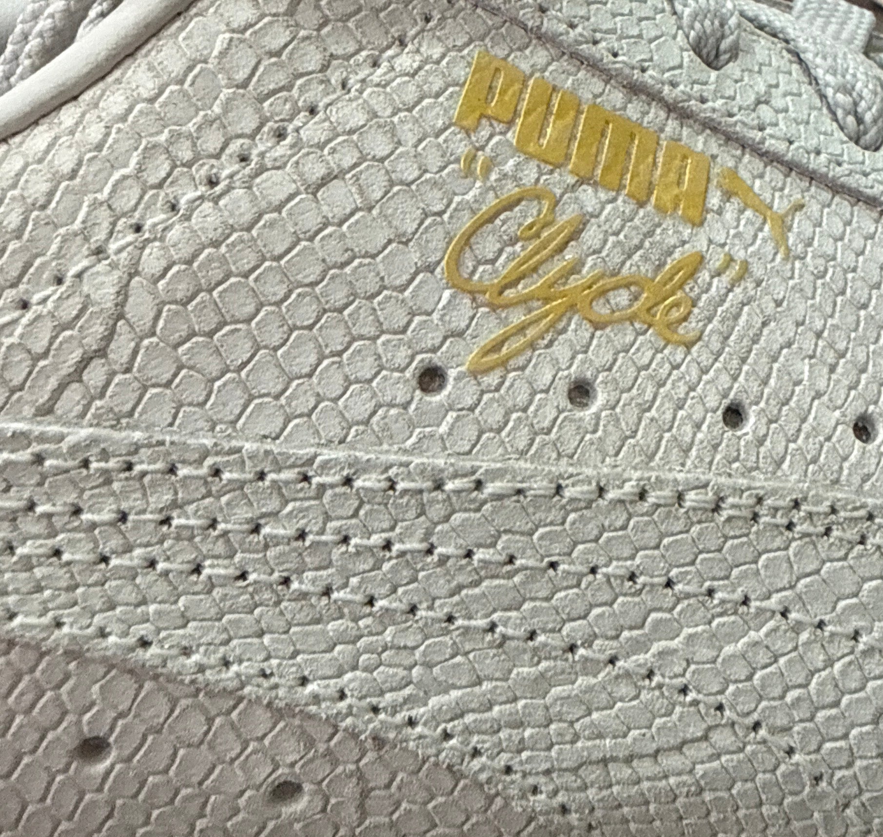 Adidași sport Puma Clyde Euphoria