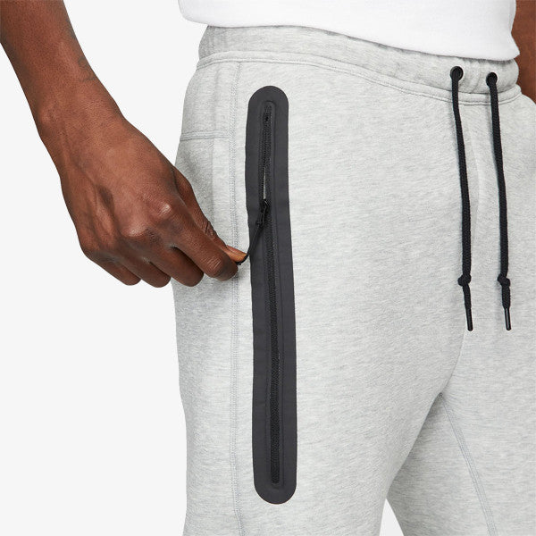 Мъжко долнище Nike Sportswear Tech Fleece