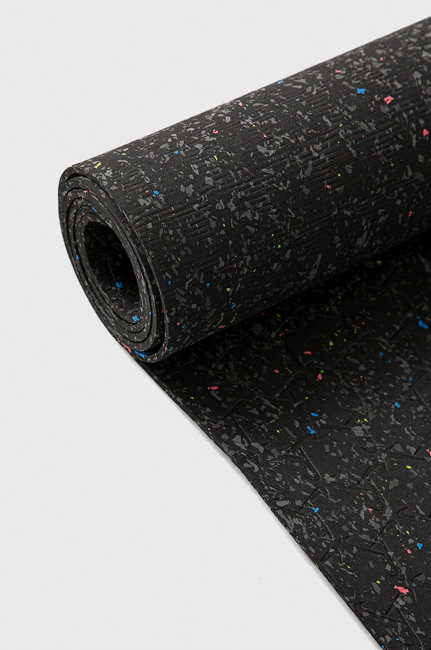 Постелка за йога Nike Move Mat 4mm