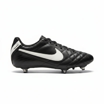 Футболни обувки Nike Tiempo Natural IV