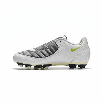 Футболни обувки Nike JR Total 90 Shoot II