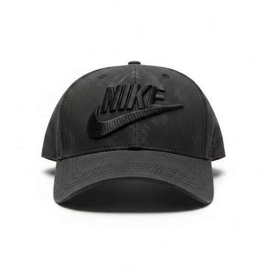 Шапка с козирка Nike
