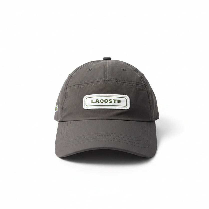 Шапка с козирка Lacoste