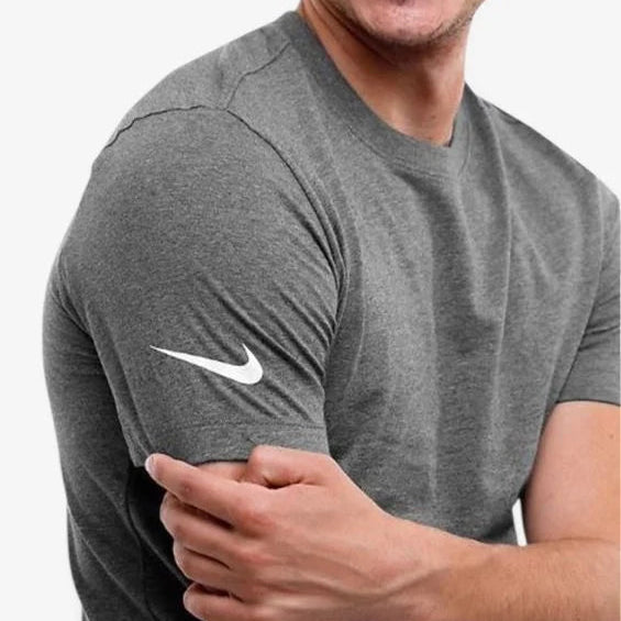 Мъжка тениска Nike Team Club Tee