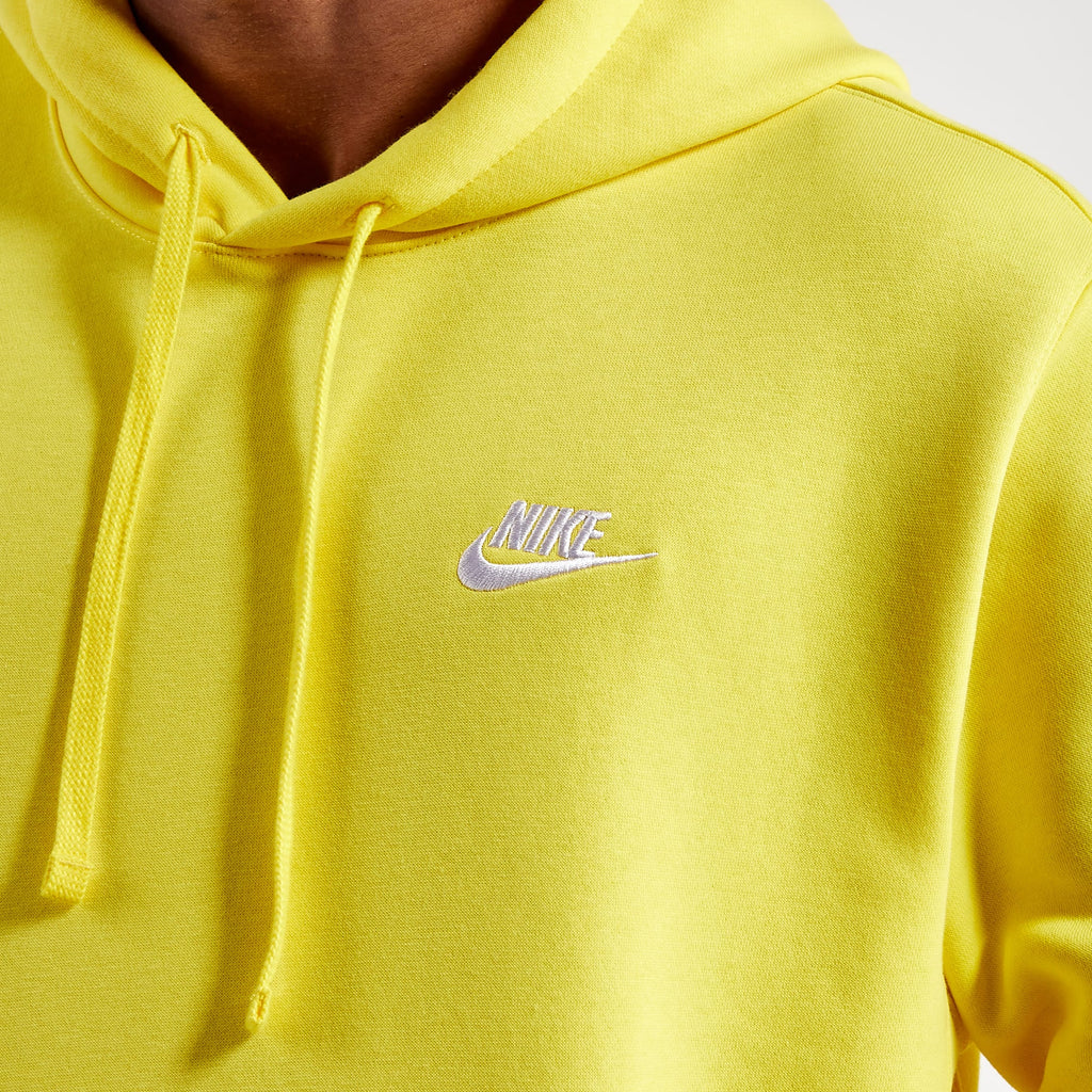 Мъжки суитшърт Nike Club Fleece
