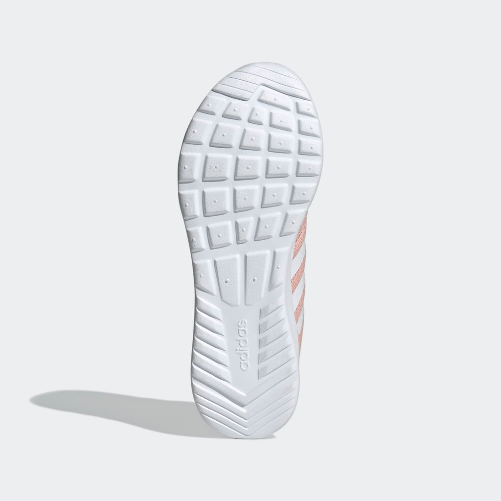 Дамски маратонки Adidas QT Racer