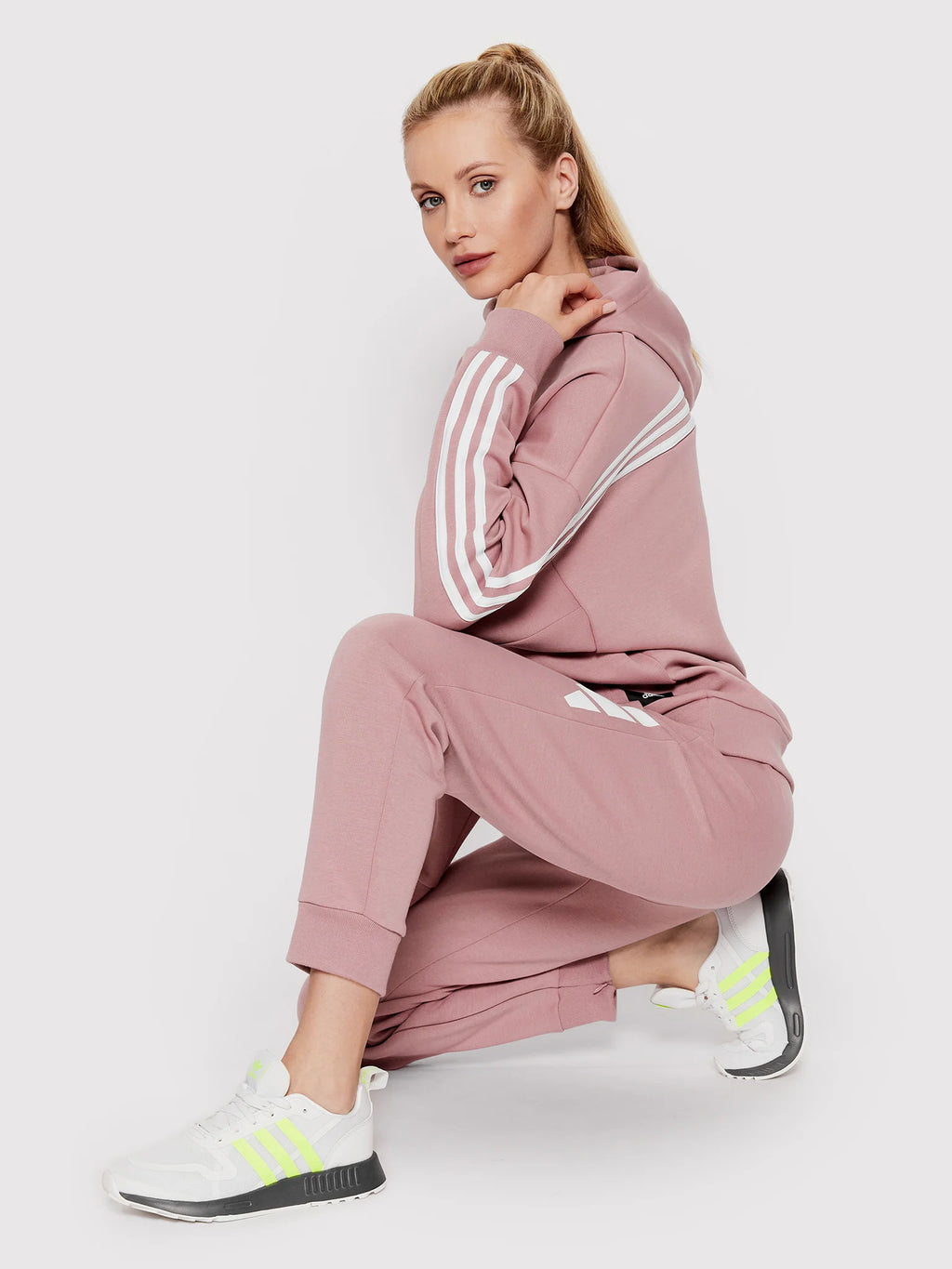 Дамски маратонки Adidas Multix J