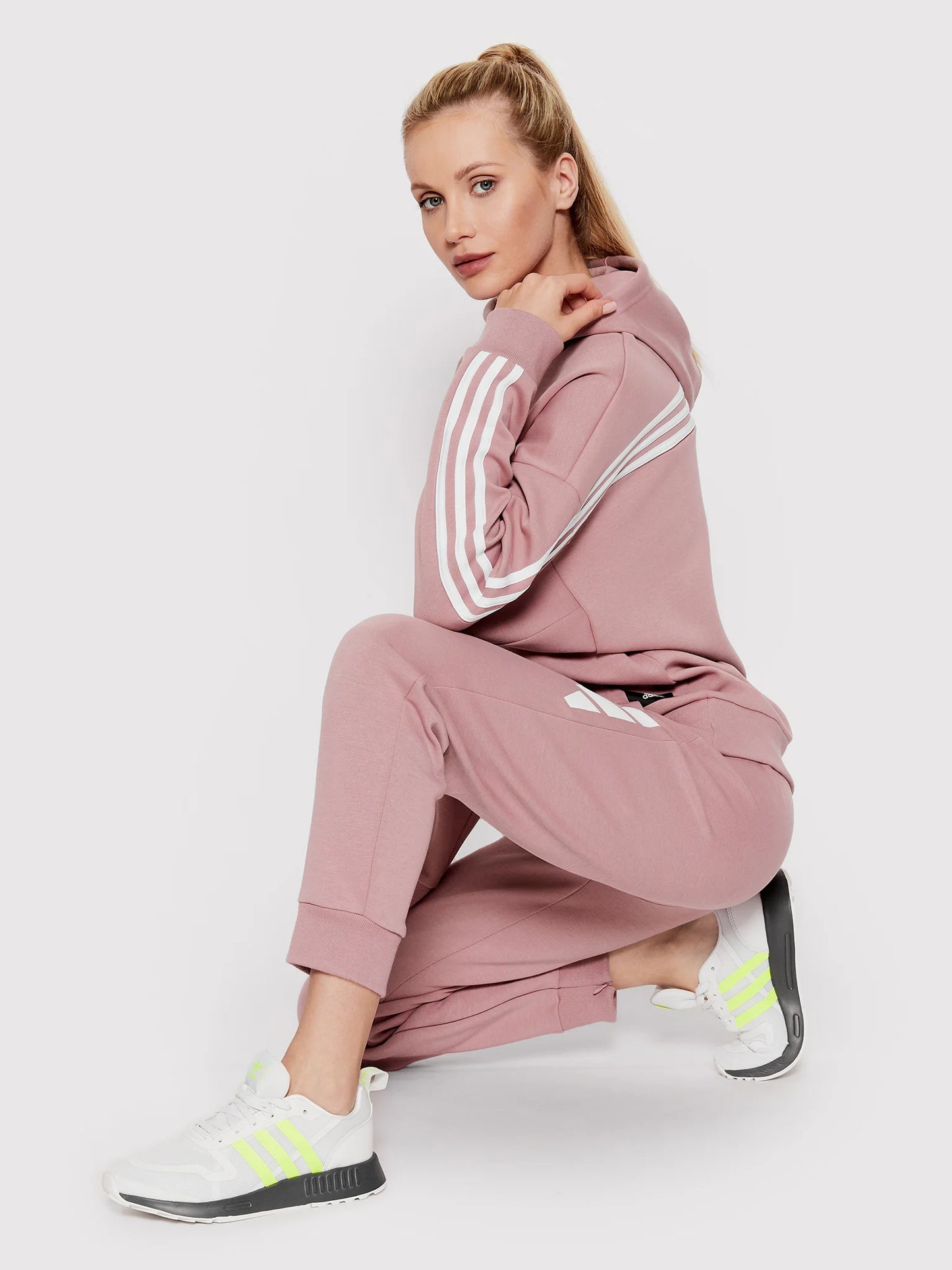 Дамски маратонки Adidas Multix J