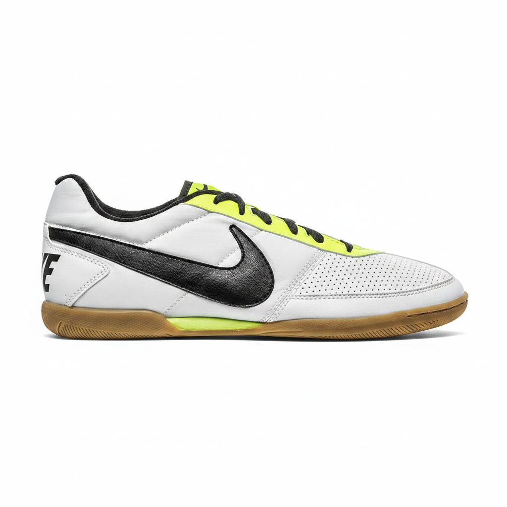 Футболни обувки Nike Davinho