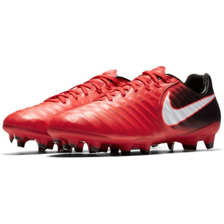 Футболни обувки Nike Tiempo Legacy III