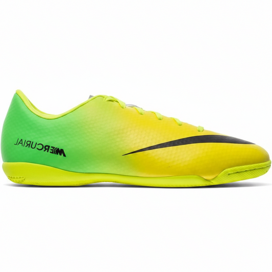 Футболни обувки Nike Mercurial Victory IV