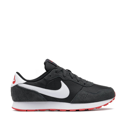 Маратонки Nike MD Valiant