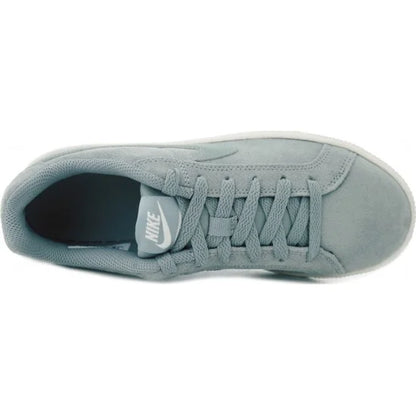 Дамски маратонки Nike Court Royale Suede