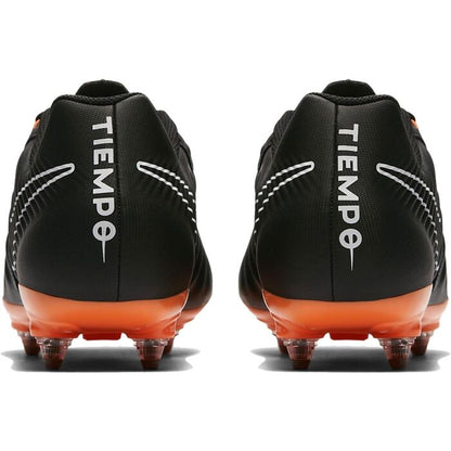 Футболни обувки Nike Legend 7 Academy