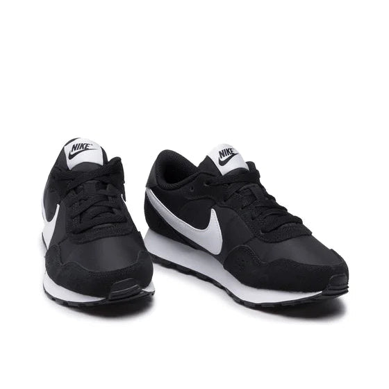 Дамски маратонки Nike MD Valiant